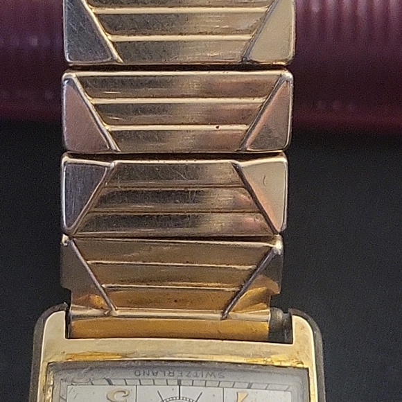 Gruen Women's Gold-Tone Watch - Picture 5 of 5